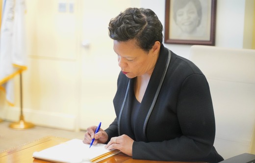 Mayor's Ordinance Signing