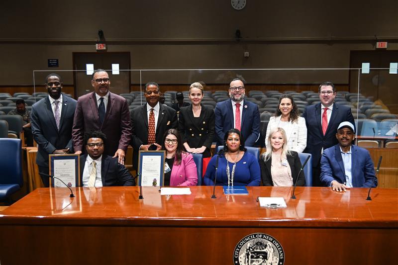 ray'mon lewis renata schexnaydre ochsner city council