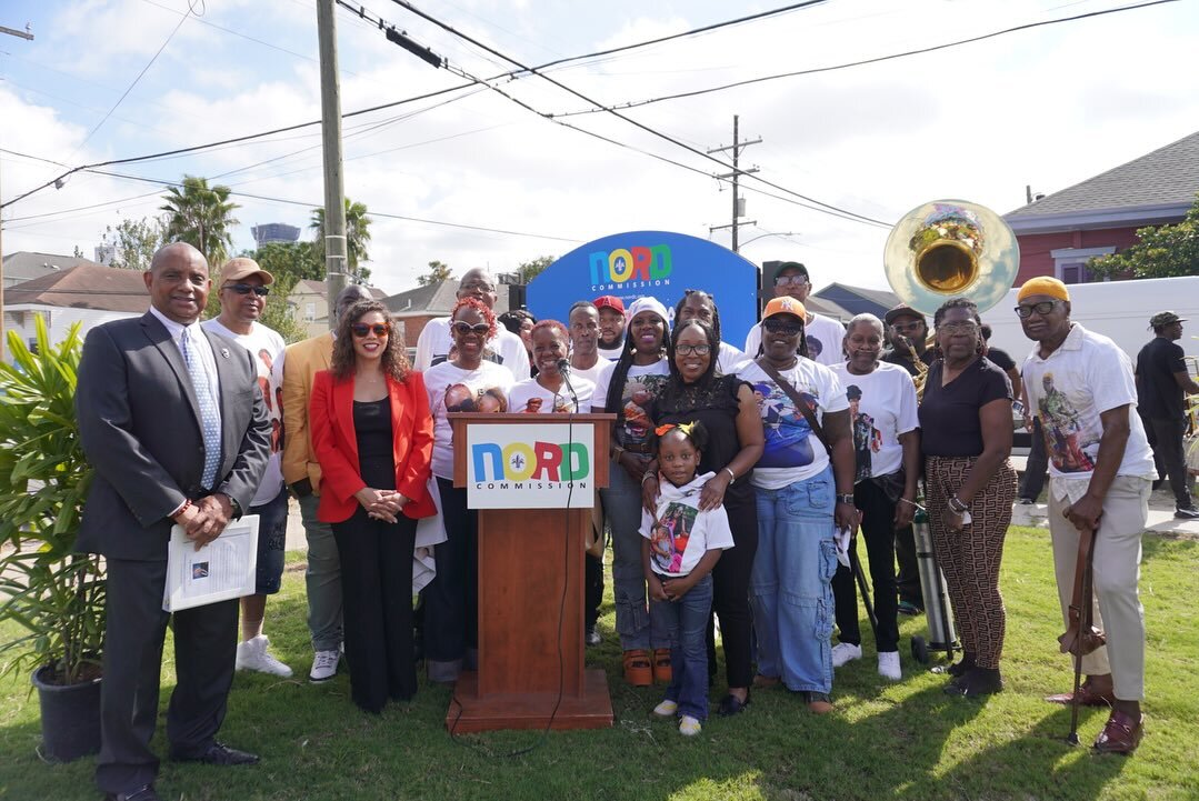 PR Ribbon Cutting 10.16