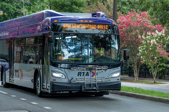 Bus that says "How New Orleans Rolls"