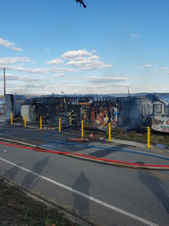 River's Edge Restaurant 