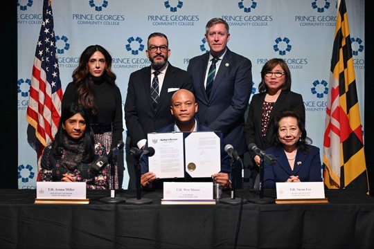 Group Photo with Governor Moore