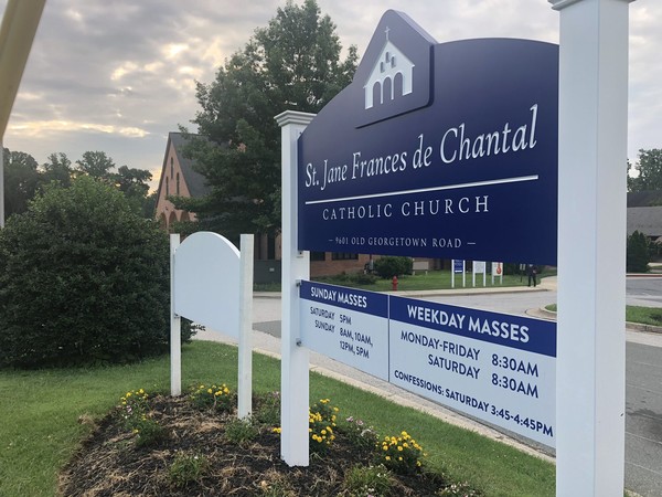 St-Jane-Frances-de-Chantal-Church