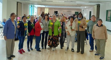 TESS Thanksgiving with Seniors