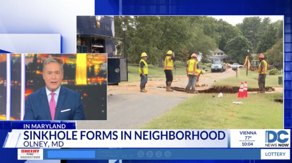 A screenshot of a news coverage about the sinkhole