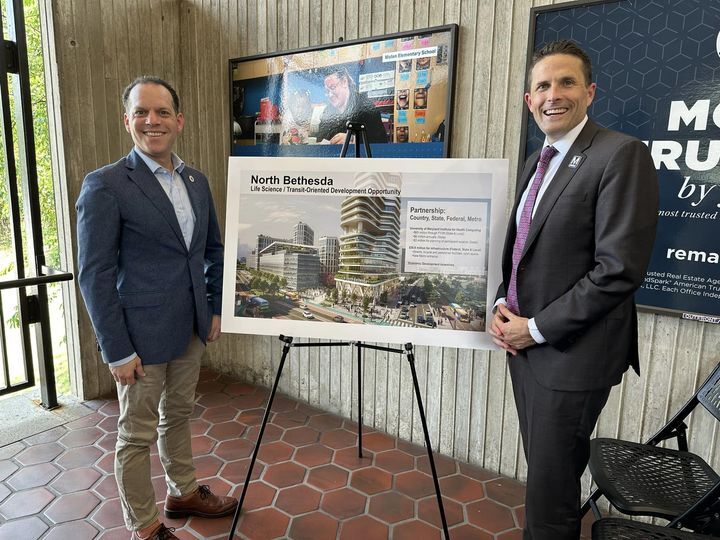 Councilmember Glass and Metro General Manager Randy Clarke