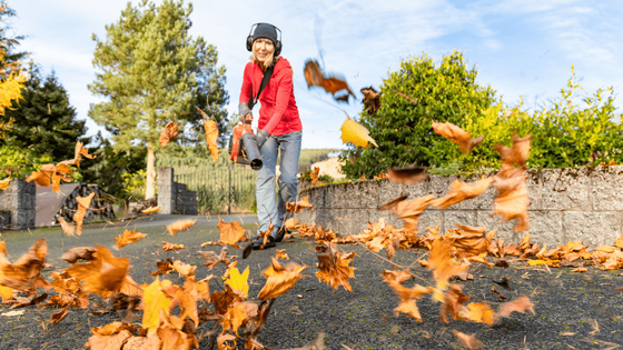 Webinar on Use and Care of Battery-Powered Leaf Blowers Will Be Presented on Thursday, Oct. 24 