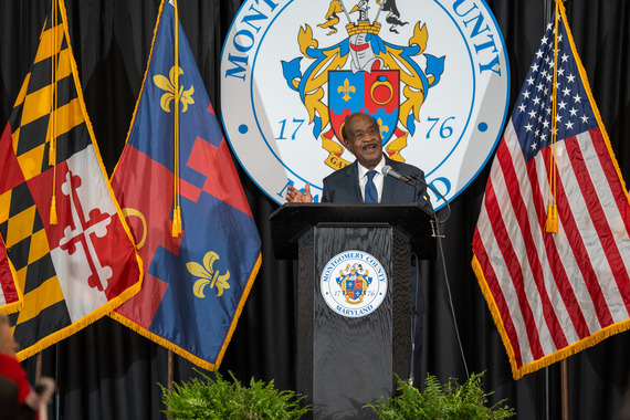 Ike Leggett delivering remarks during the renaming ceremony