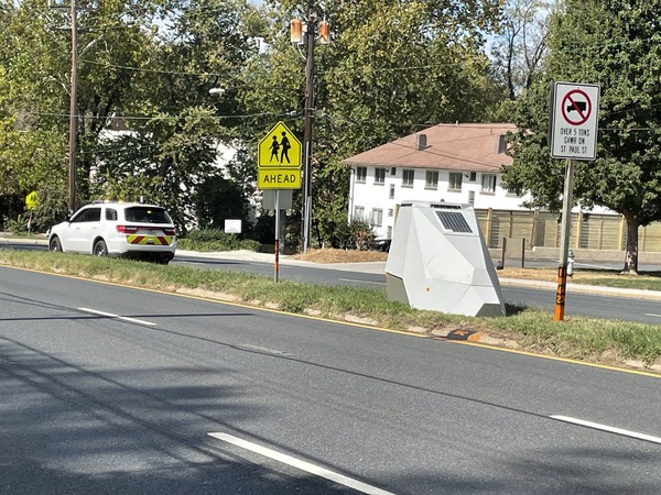 Newly installed speed camera in Kensington.