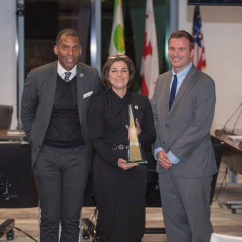 CM Stewart receiving the 2025 Scull Award