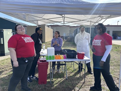 drive up clinic volunteers