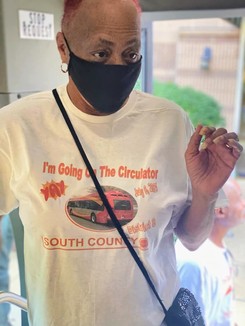 Circulator Lady with shirt