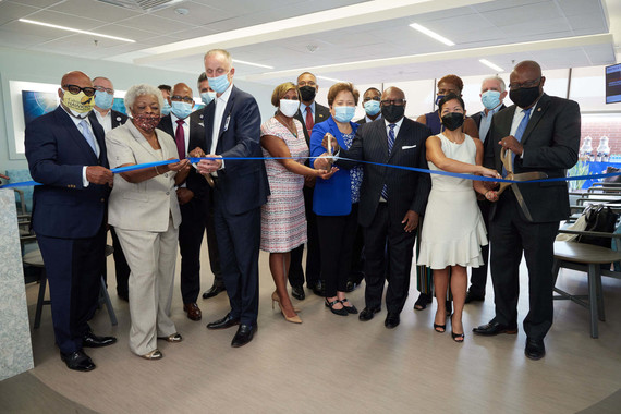 Adventist HC Ribbon cutting lobby 