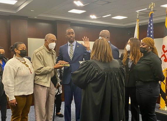 Ed Burroughs taking the oath