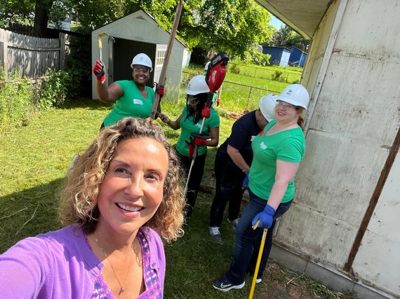 Ivey.HabitatforHumanity