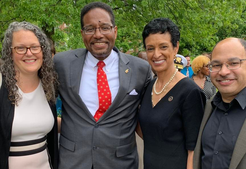 glaros.collins.smaller