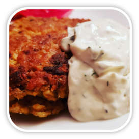 salmon patties with lemon aioli