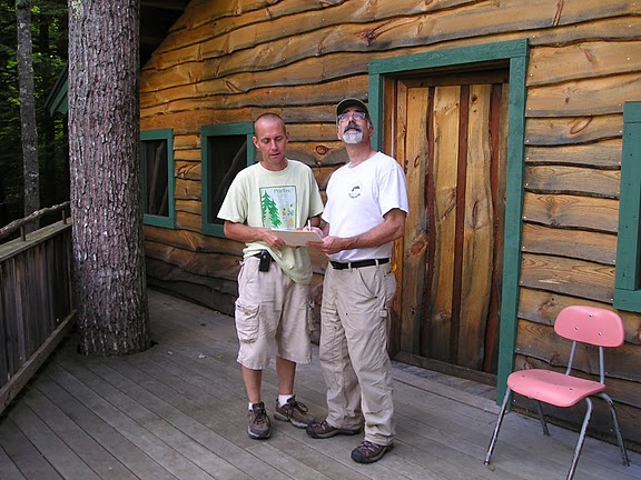 Consultant forester and landowner discussing objectives