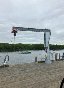 Hydraulic lift at the City of Saco pier. A 2022 HMA Grant project.