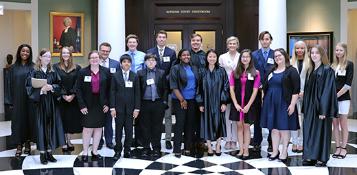 HS Students Ready for Moot Court