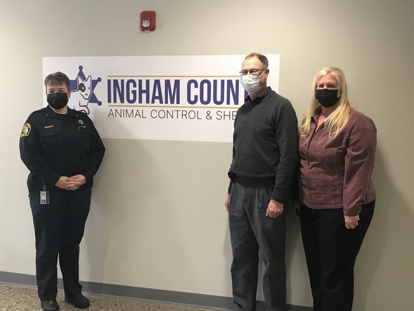 PHOTO RELEASE: MDARD Director Gary McDowell Visits Ingham County Animal ...