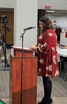 Tyra Khan addresses the Commission