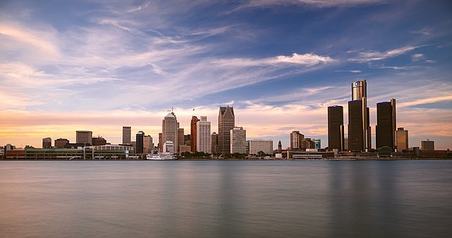 Detroit Skyline by Michael Tighe, CC0, via Wikimedia Commons