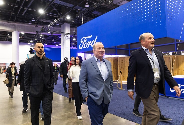 2025 Auto Show tour pic1