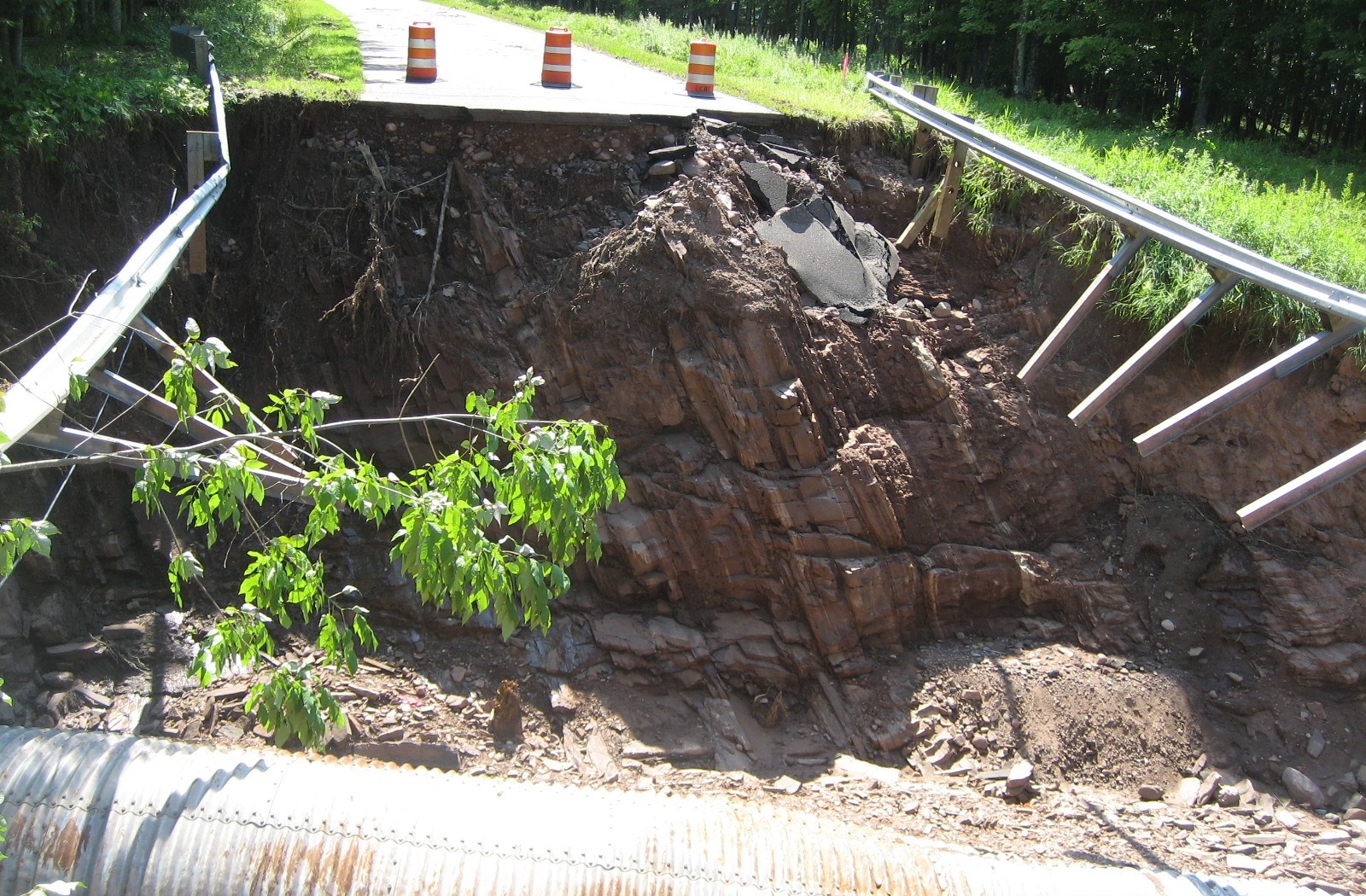A washout of Lake Road at the crossing of Flint Creek. (Michigan Department of Environmental Quality photo)