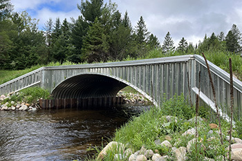 Bottomless box culvert at the former site of the Timberland Ranch Dam on the West Branch Tittabawassee River.