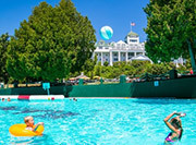 Plan Your Grand Family Getaway