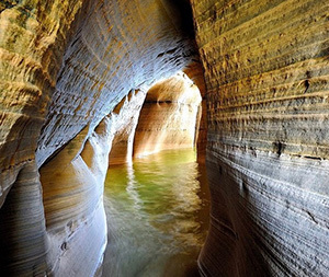 The Perfect Pictured Rocks Paddling Guide for a First Time Visitor