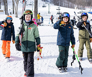 Fourth & Fifth Graders Ski ALL WINTER LONG in Pure Michigan!