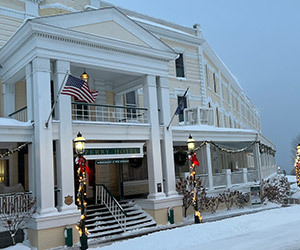 Charming Holiday Shopping Package Downtown Petoskey