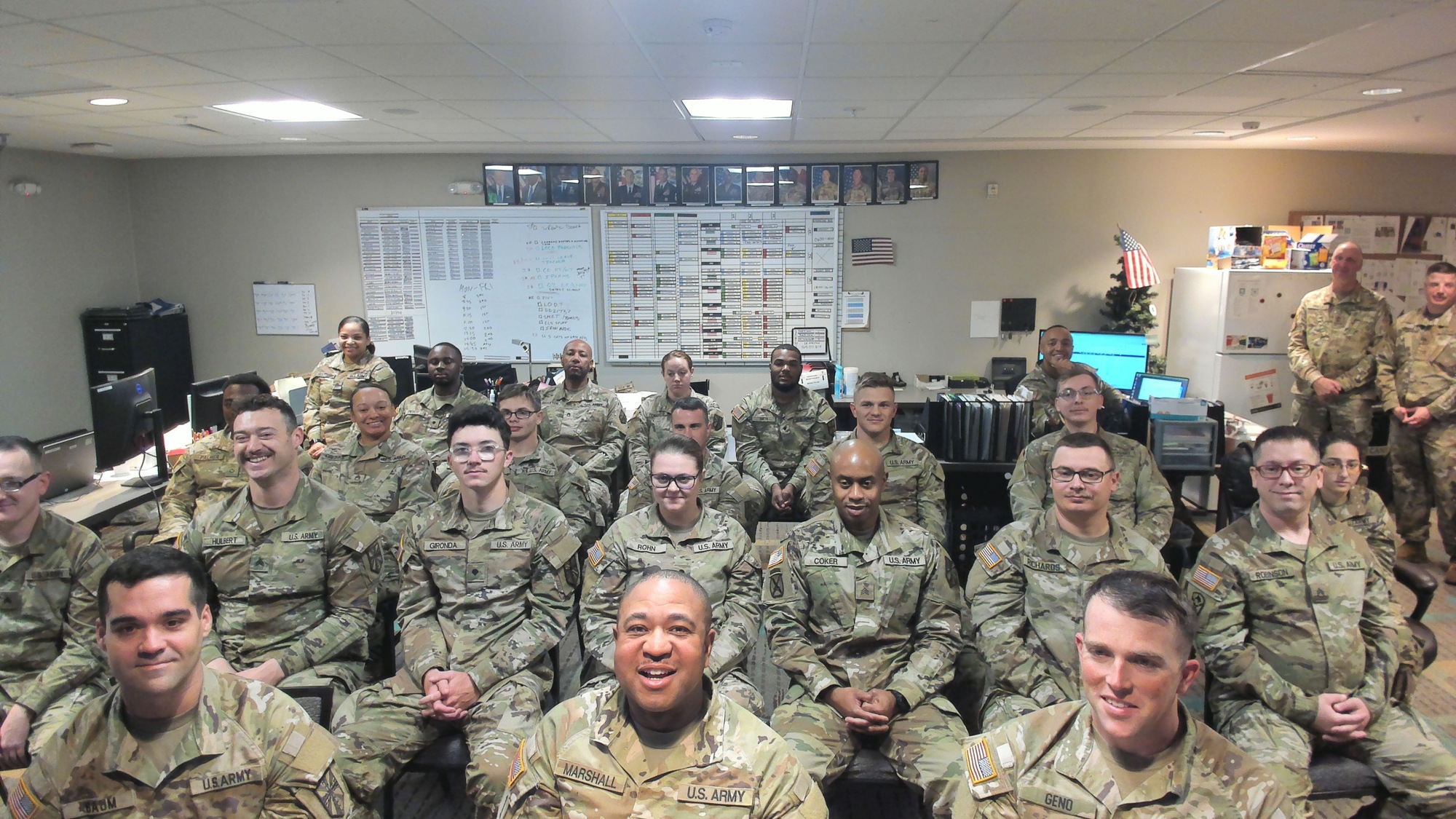 Gov. Whitmer meeting with troops