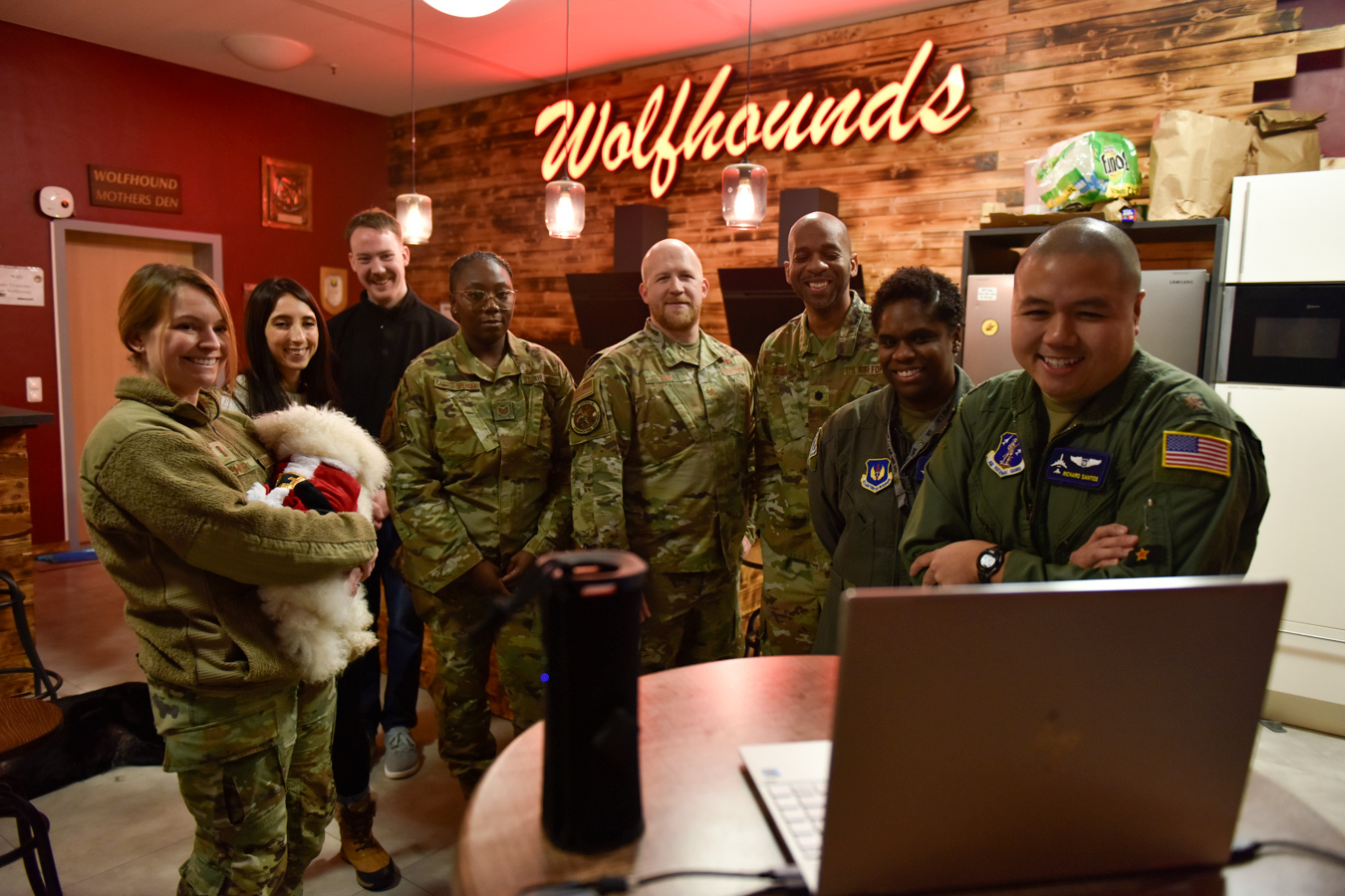 Gov. Whitmer meeting with troops