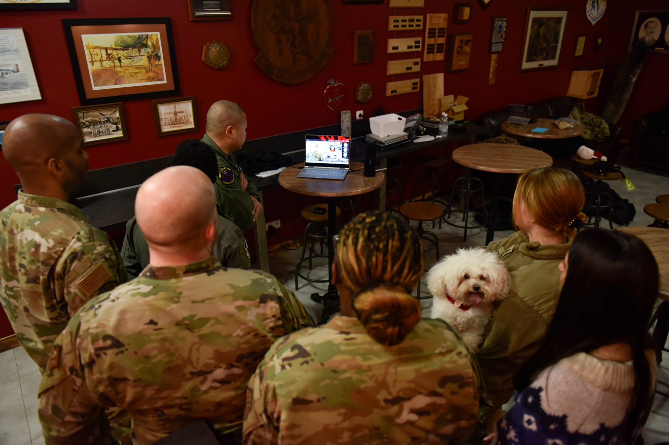 Gov. Whitmer meeting with troops