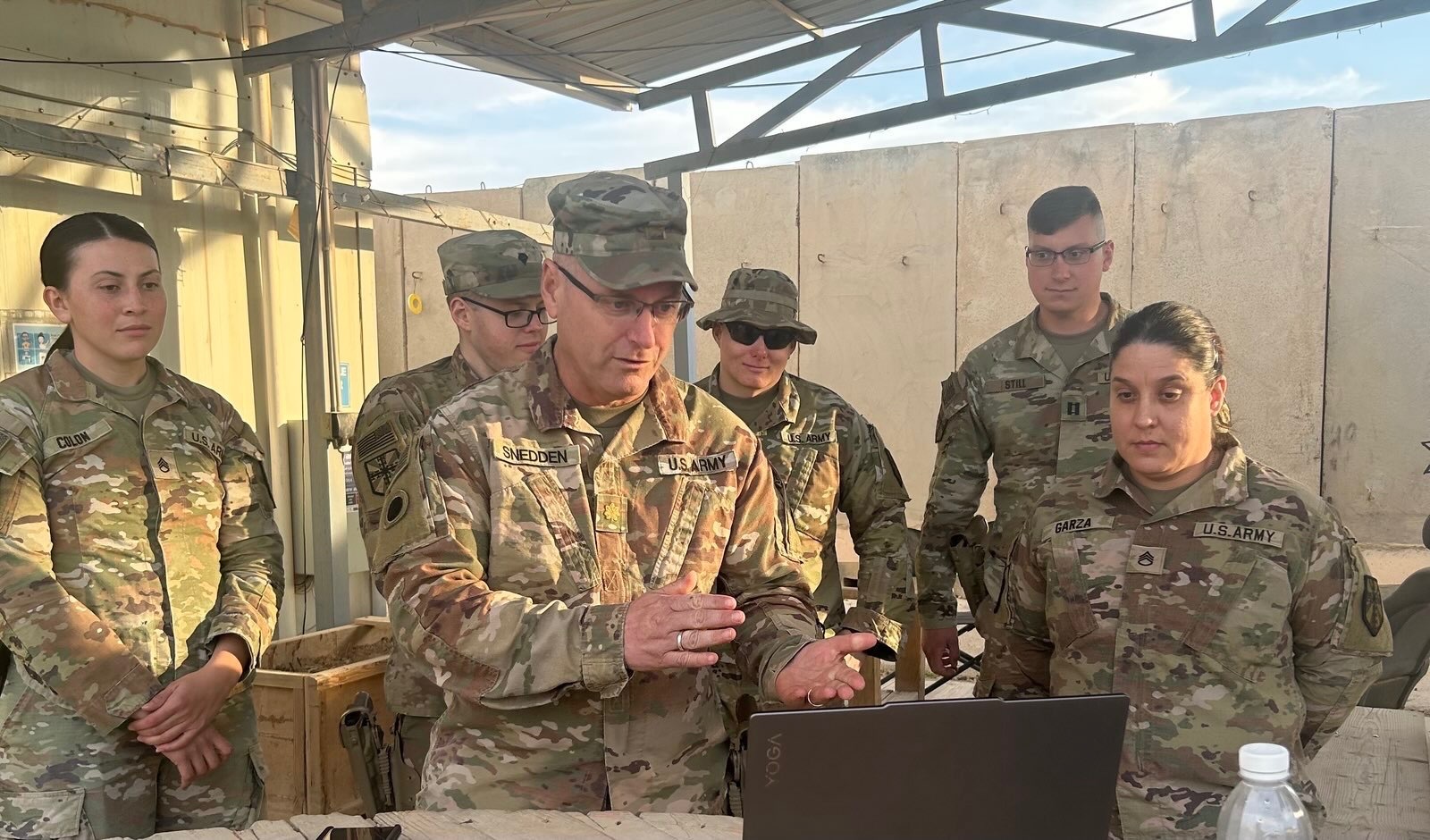 Gov. Whitmer meeting with troops