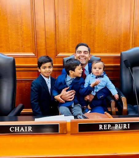 Puri with Kids in Committee