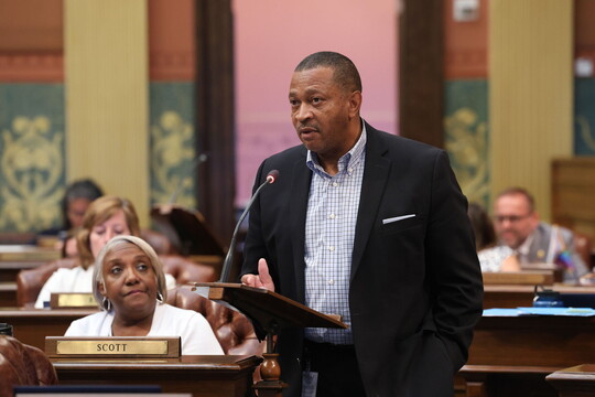 State Rep. Tyrone Carter (D-Detroit) speaks in support of House Bill 4454 at the Capitol on June 22, 2023.