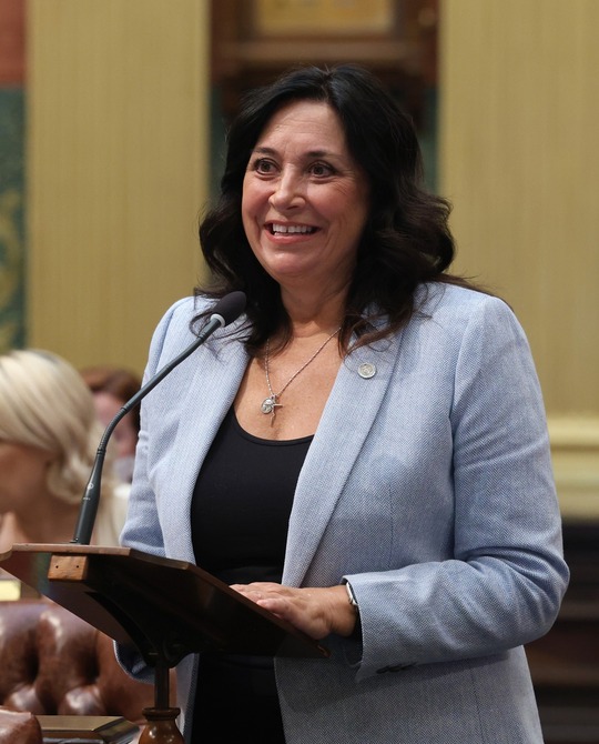 Rep. Witwer gives speech on house floor.