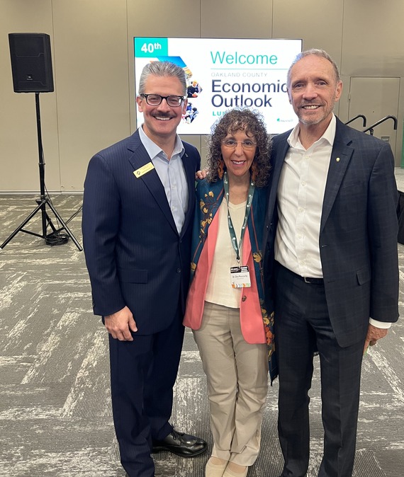 2025 Economic Outlook group photo