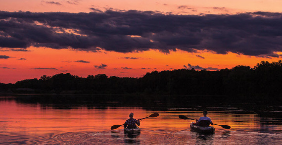 kayakers at the bend area