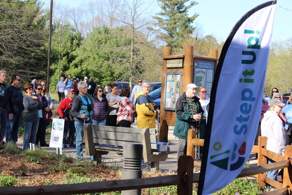 Step it Up Group Walk at Hemlock Crossing 