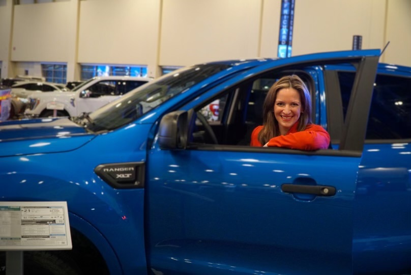 Secretary Benson at Grand Rapids Auto Show 2023