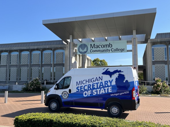 Fall College Tour at Macomb Community College