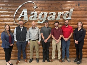 Aagard visit attendees