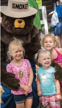 kids with smokey bear