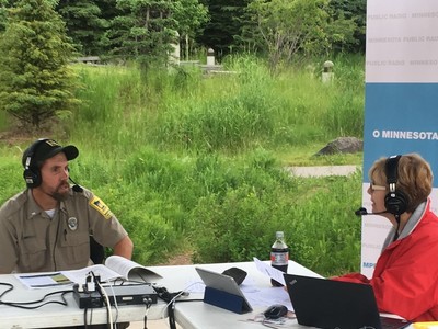 MPR reporter interviewing DNR employee at Tettegouche State Park