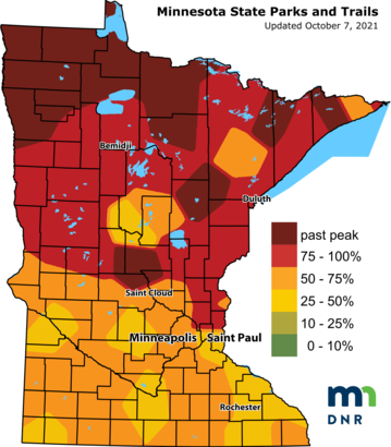 Map of the state of Minnesota with county lines and yellow and orange and red showing the different stages of fall colors in different regions.